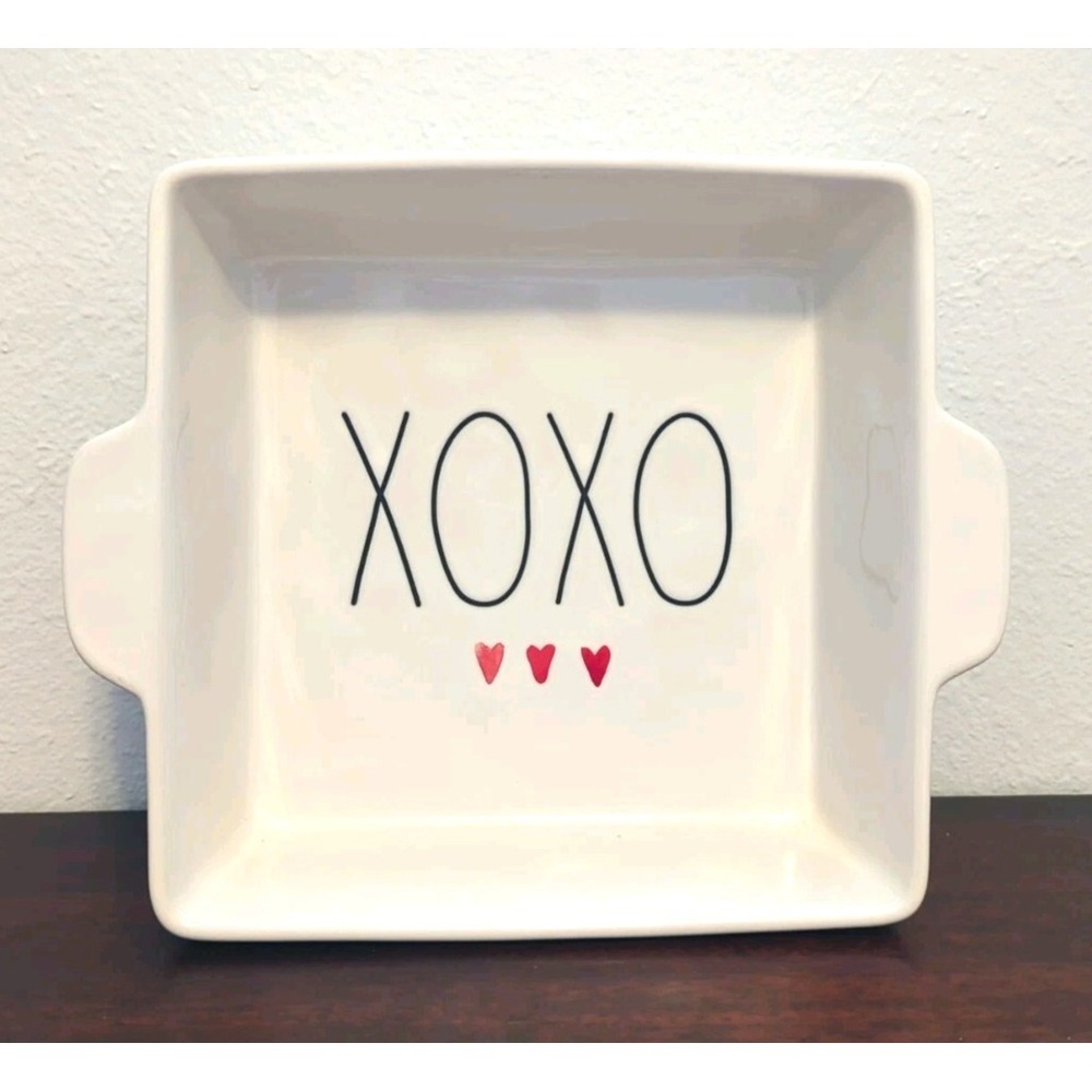 Rae Dunn XOXO Casserole Baking Serving Dish 9x9 White Ceramic Hearts Magenta